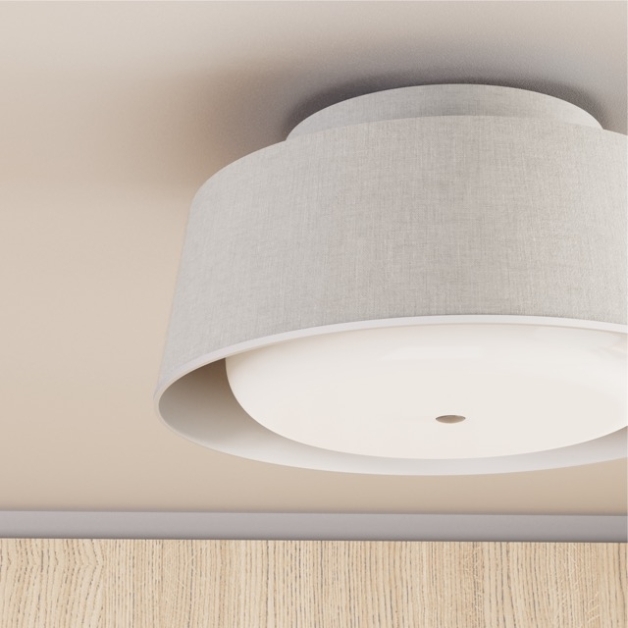 Close-up van de Nobi Ceiling, een slimme plafondlamp voor valdetectie in huiselijke omgevingen