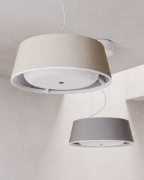 Twee Nobi Pendant lampen aan het plafond in beige en grijs, met geïntegreerde valdetectie voor ouderen in huiselijke omgeving